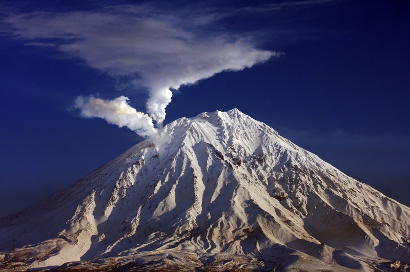 Тур 053. Зимние вулканы Камчатки. Фотосъемки настоящих извержений вулканов (декабрь-май)